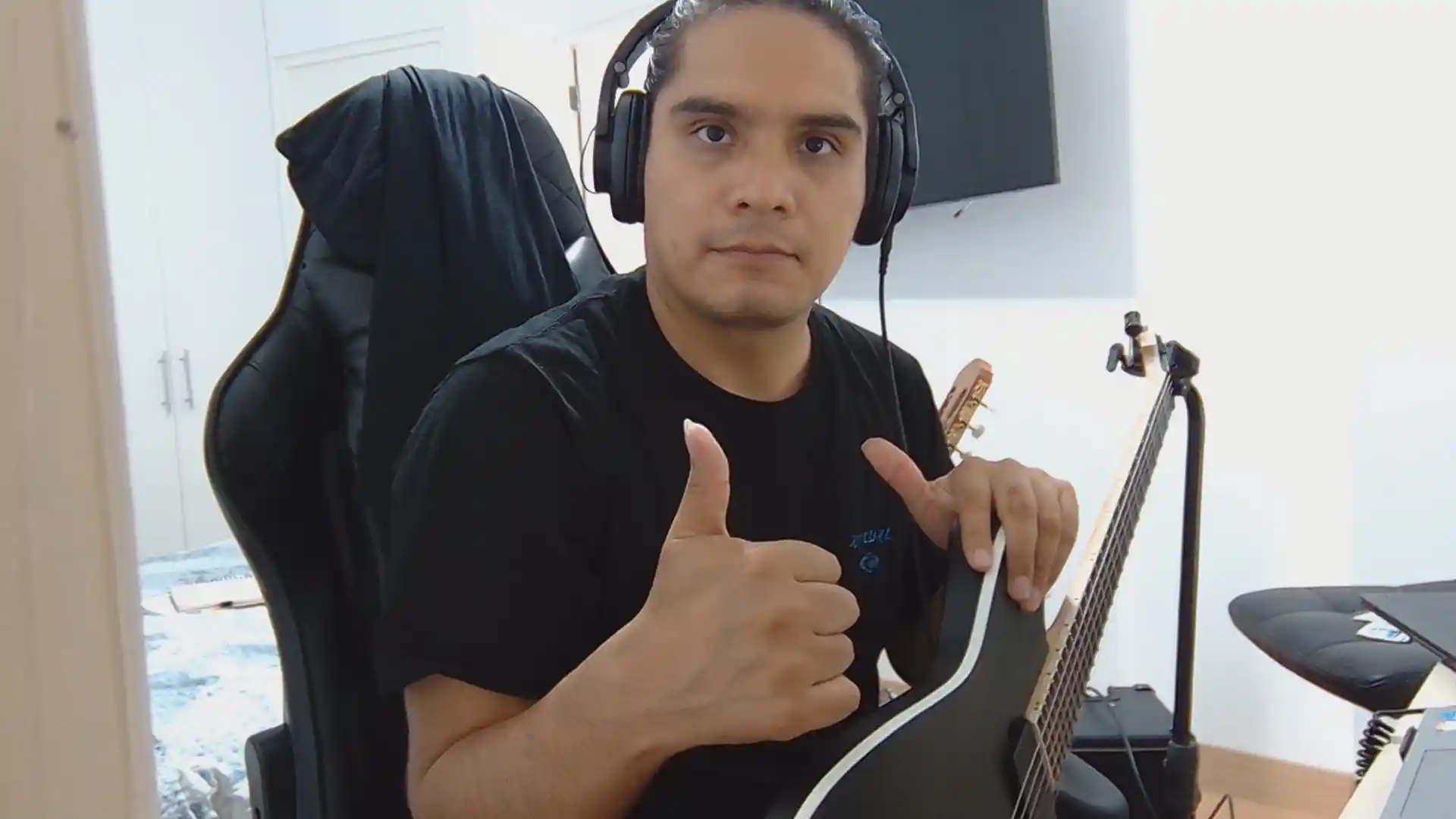 jvs_guitarist's profile picture